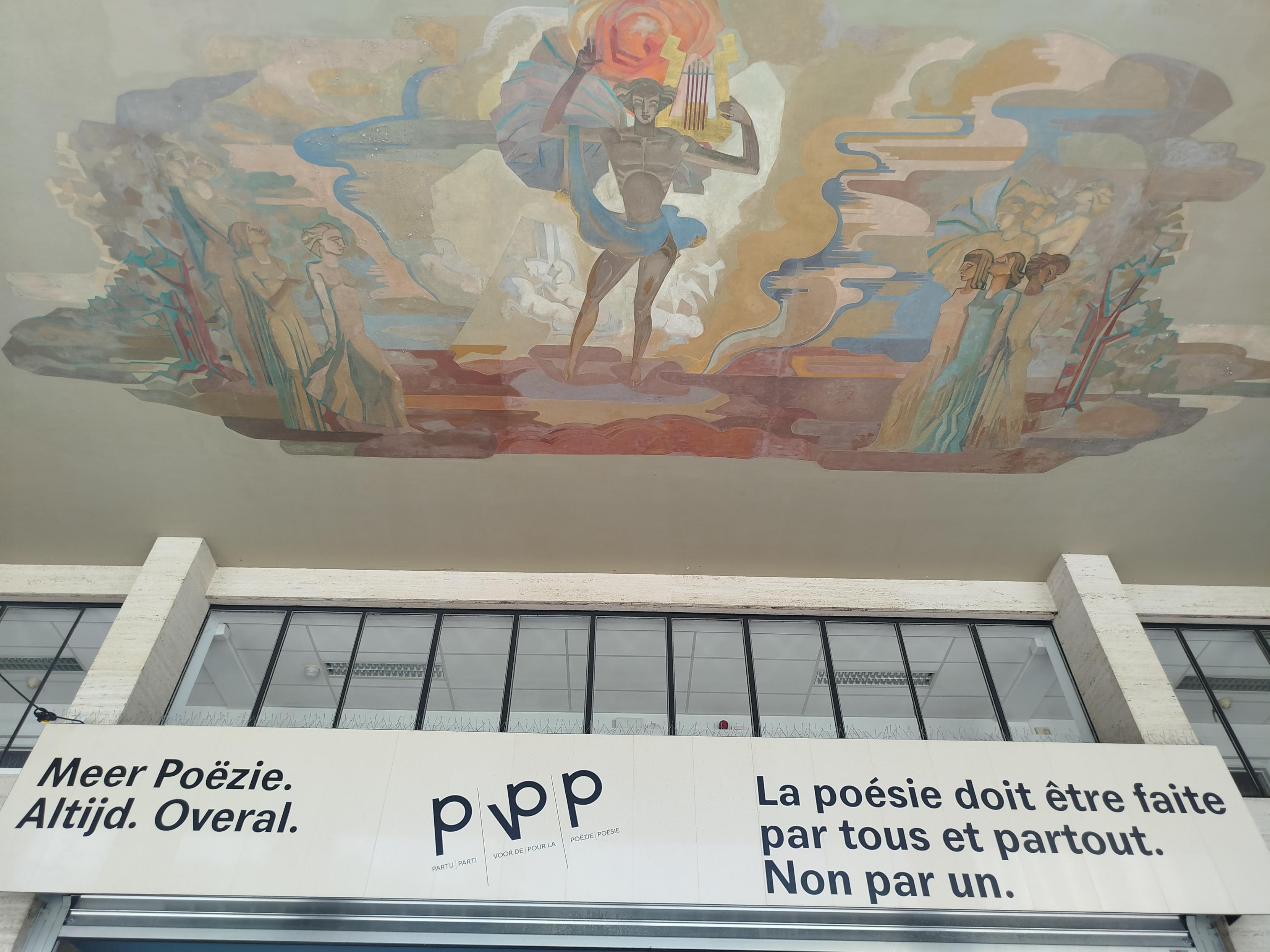 Poesiari omenaldi bat